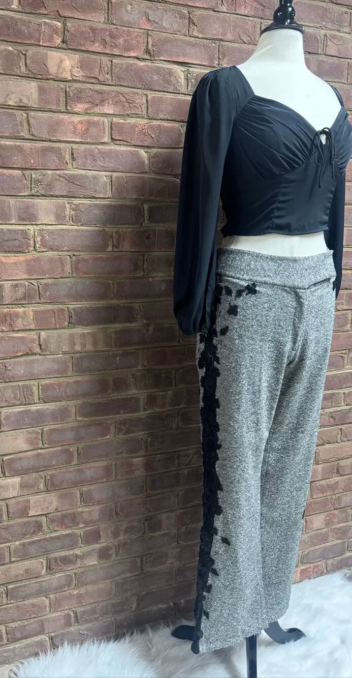 Women’s Black Tweed Lace Trim Kick Dress Pants Size 6